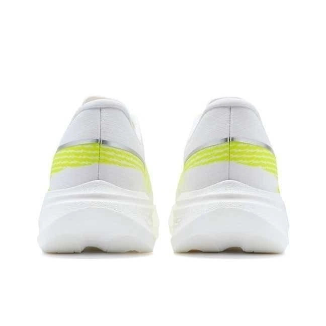 Xtep 2000km 5.5 Pro - Branco com Amarelo